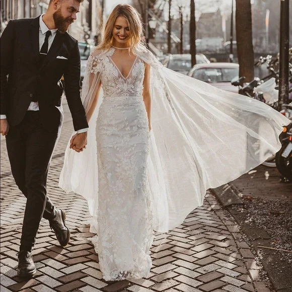 Made With Love Carla Ivory wedding dress size 2/4